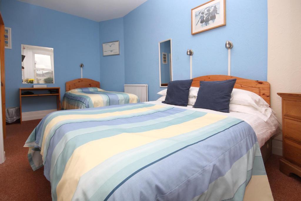 Surfside Stop Newquay  Room photo