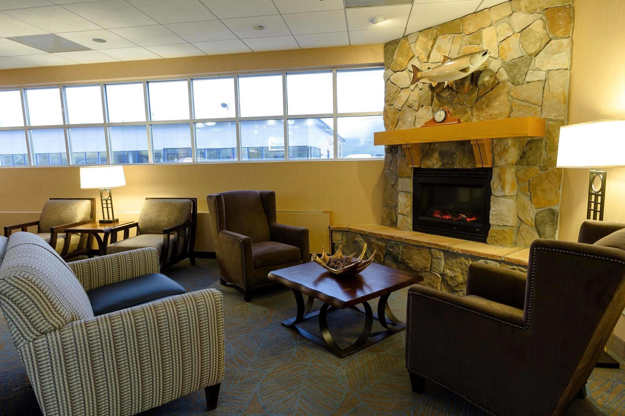 Guesthouse Inn & Suites Anchorage Inn Exterior photo
