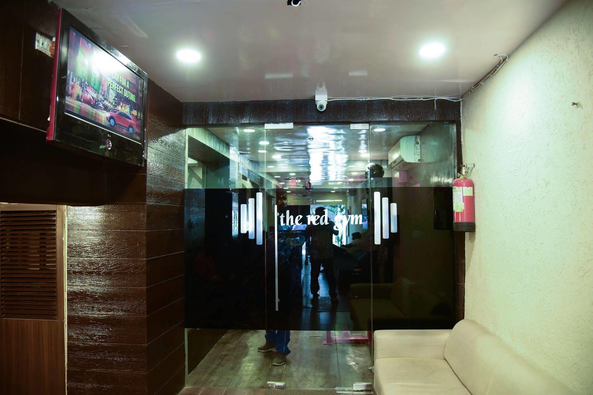 Hotel Evergreen Mumbai Exterior photo