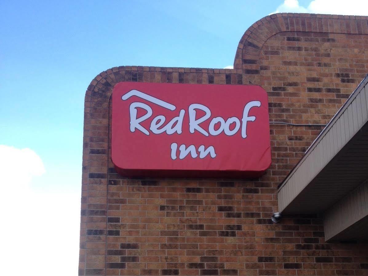 Red Roof Inn Fort Wayne Exterior photo