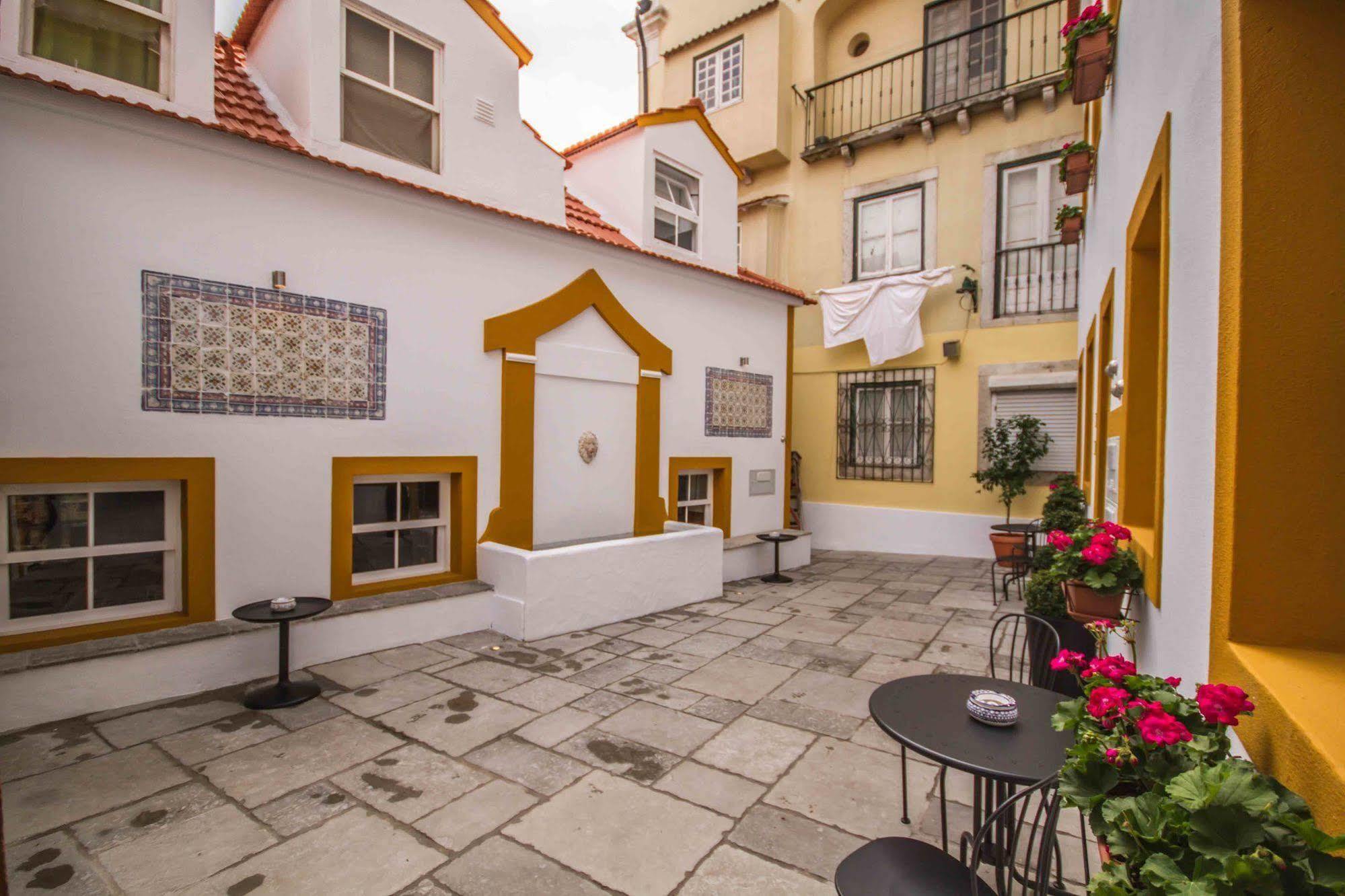 Imperium Lisbon Village Exterior photo