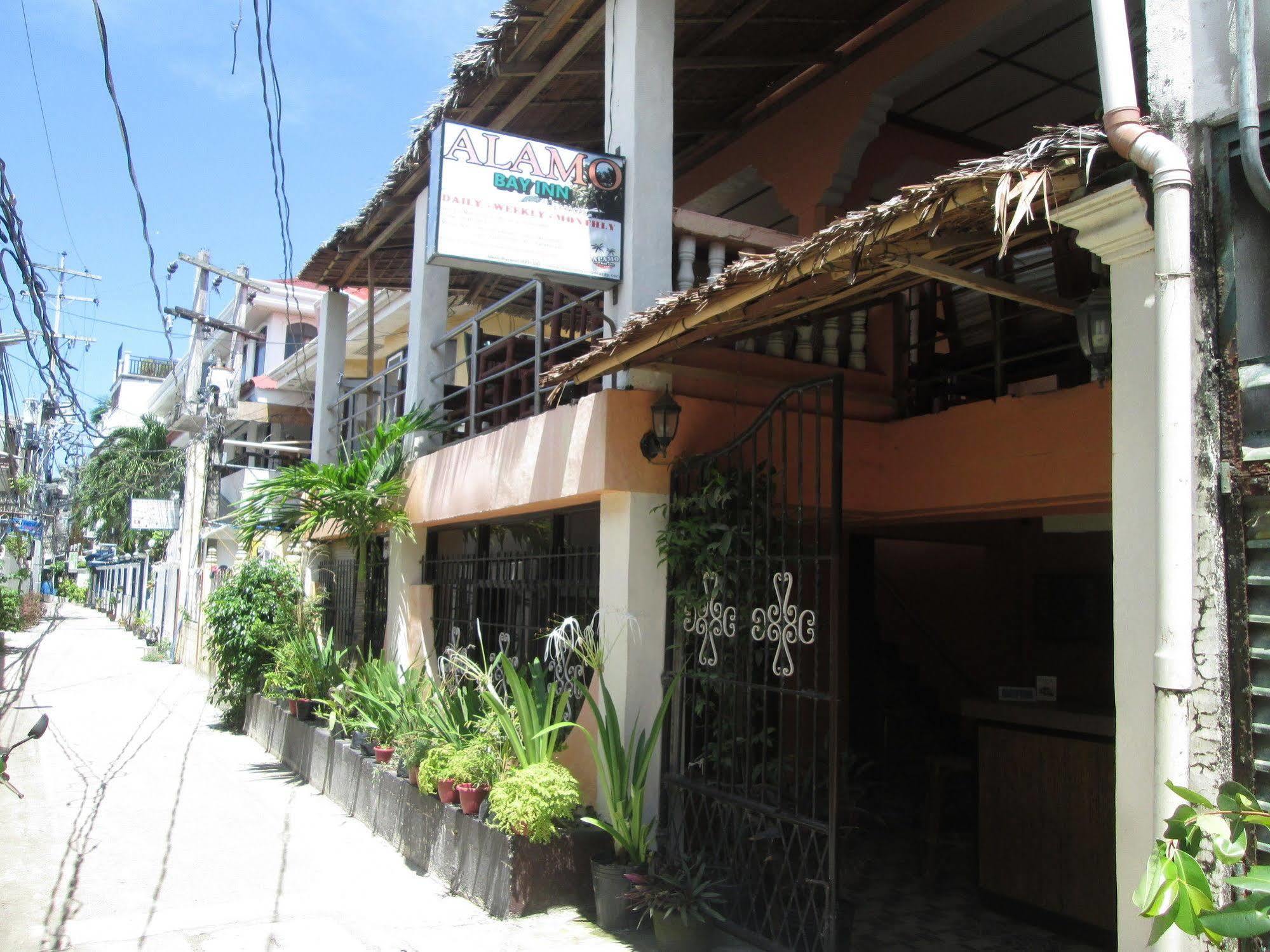 Alamo Bay Inn Balabag  Exterior photo