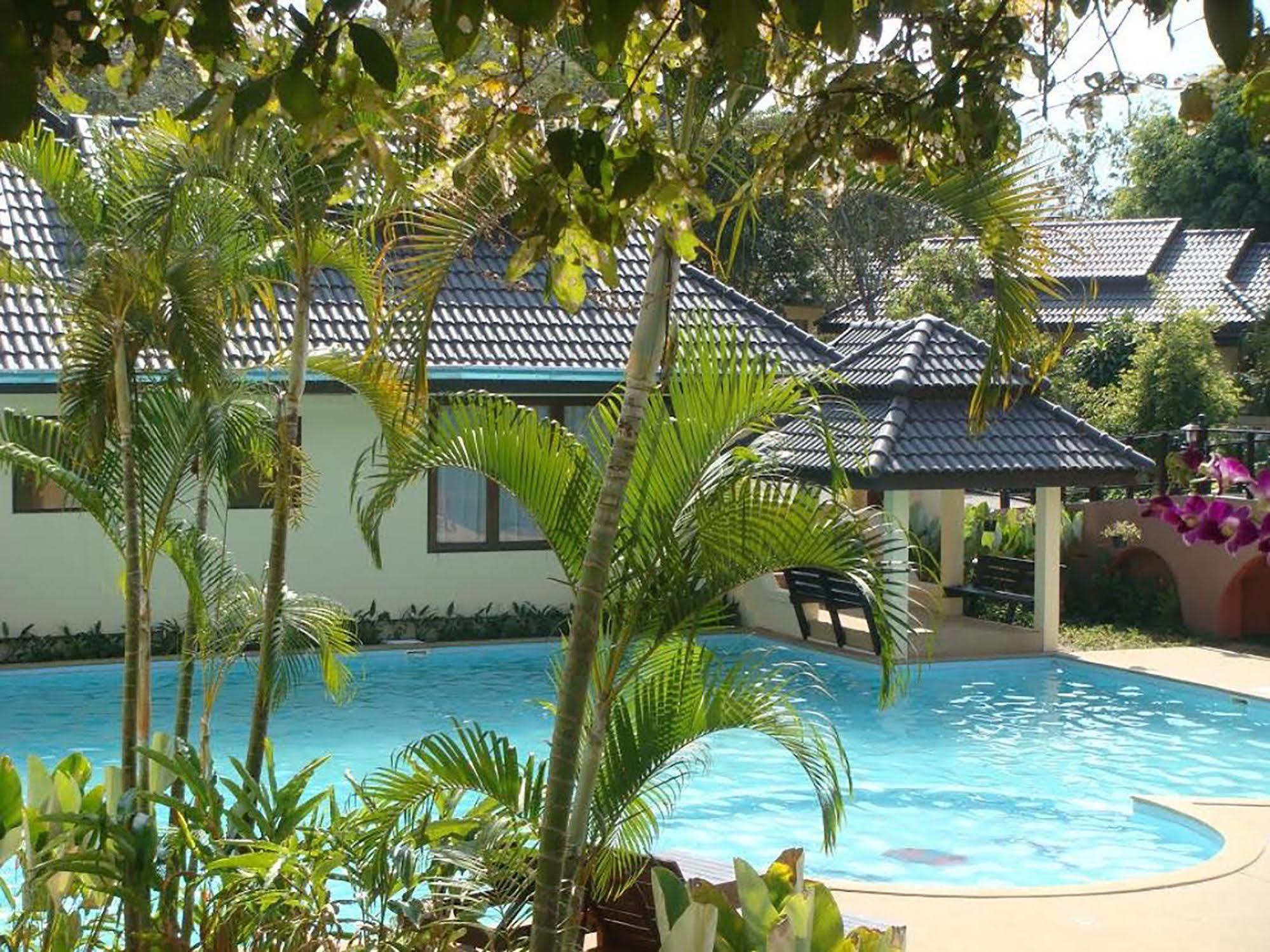 Suansawan Resort Chiang Mai Exterior photo