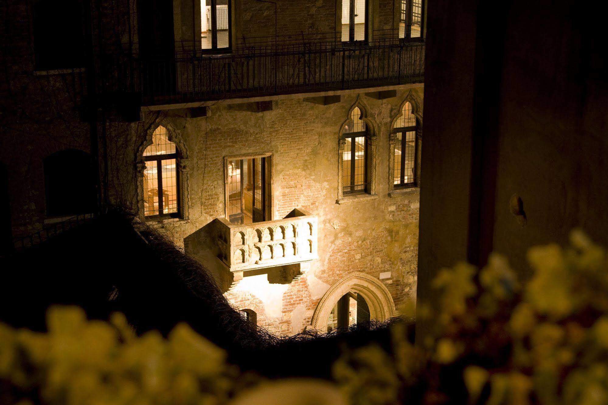 Le Suite Di Giulietta Verona Exterior photo