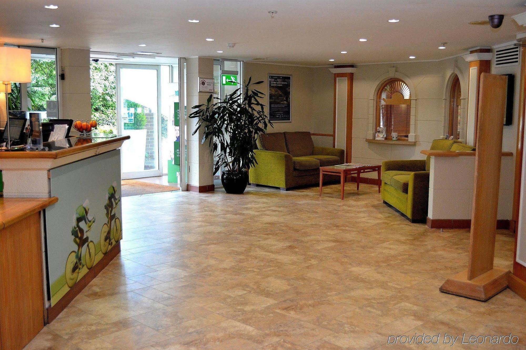 Holiday Inn Slough Windsor, An Ihg Hotel Interior photo