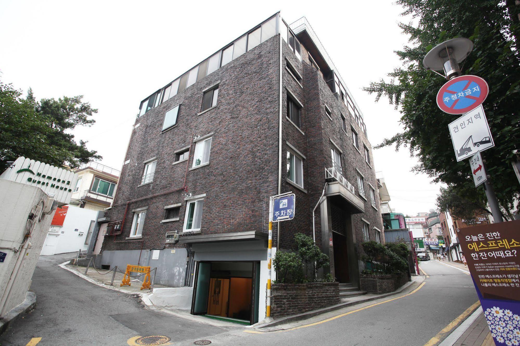 Namsan Guest House 2 Seoul Exterior photo