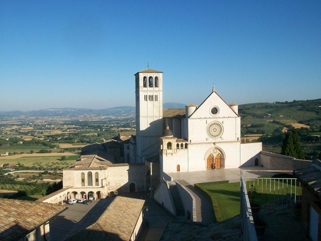 Hotel San Francesco Assisi Exterior photo