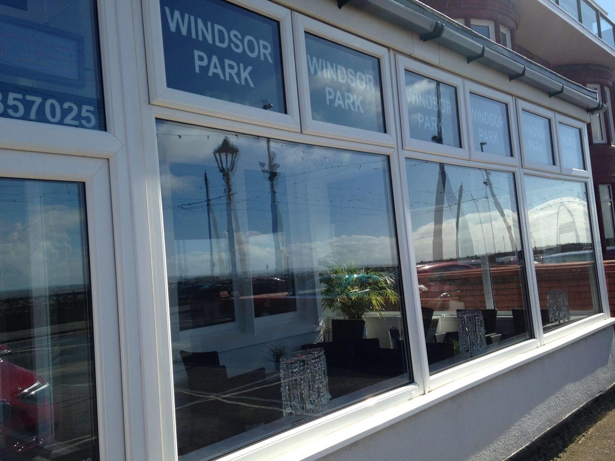 Windsor Park Hotel Blackpool Exterior photo