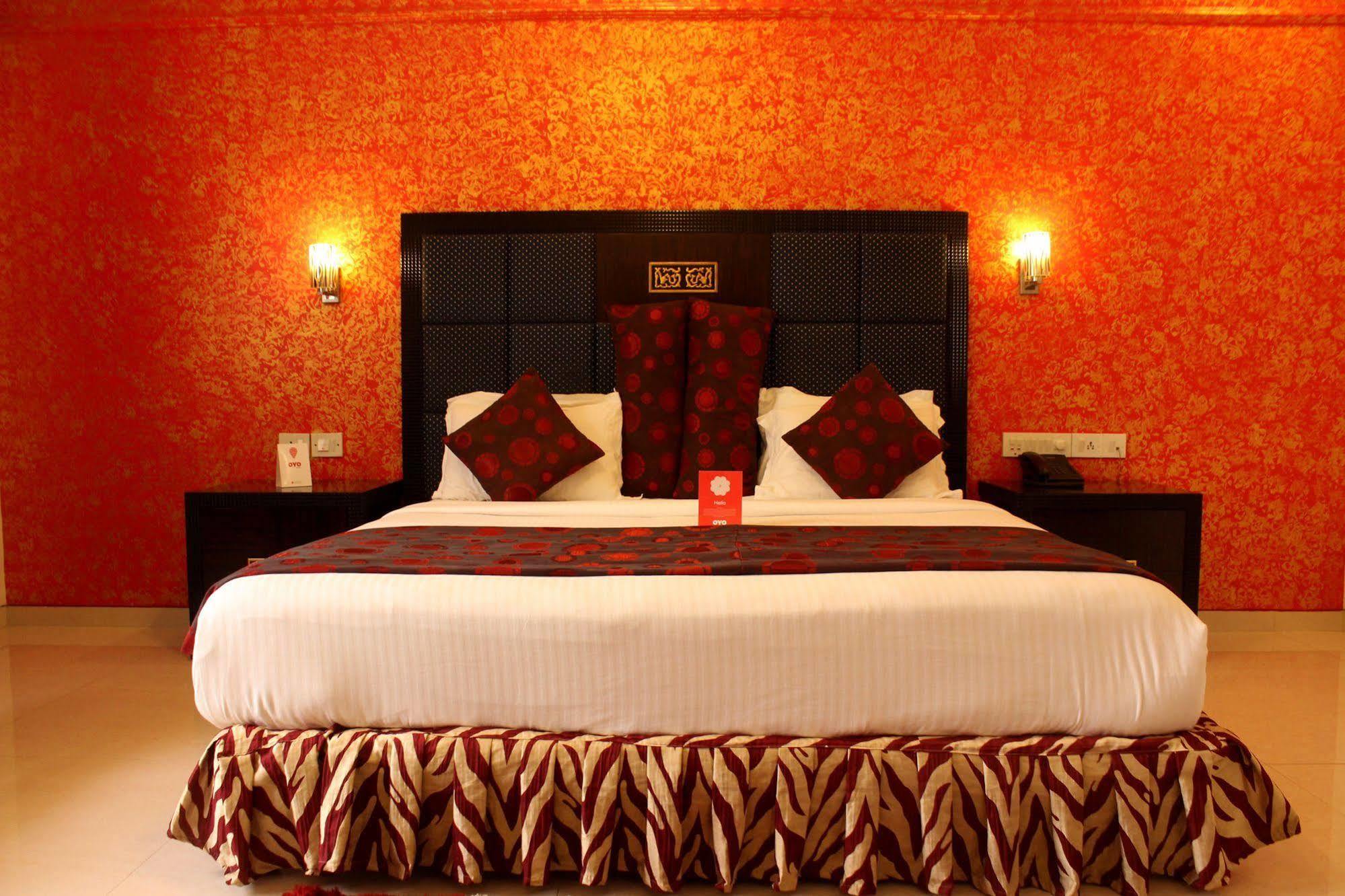 Royal Mirage Hotel Goa Exterior photo