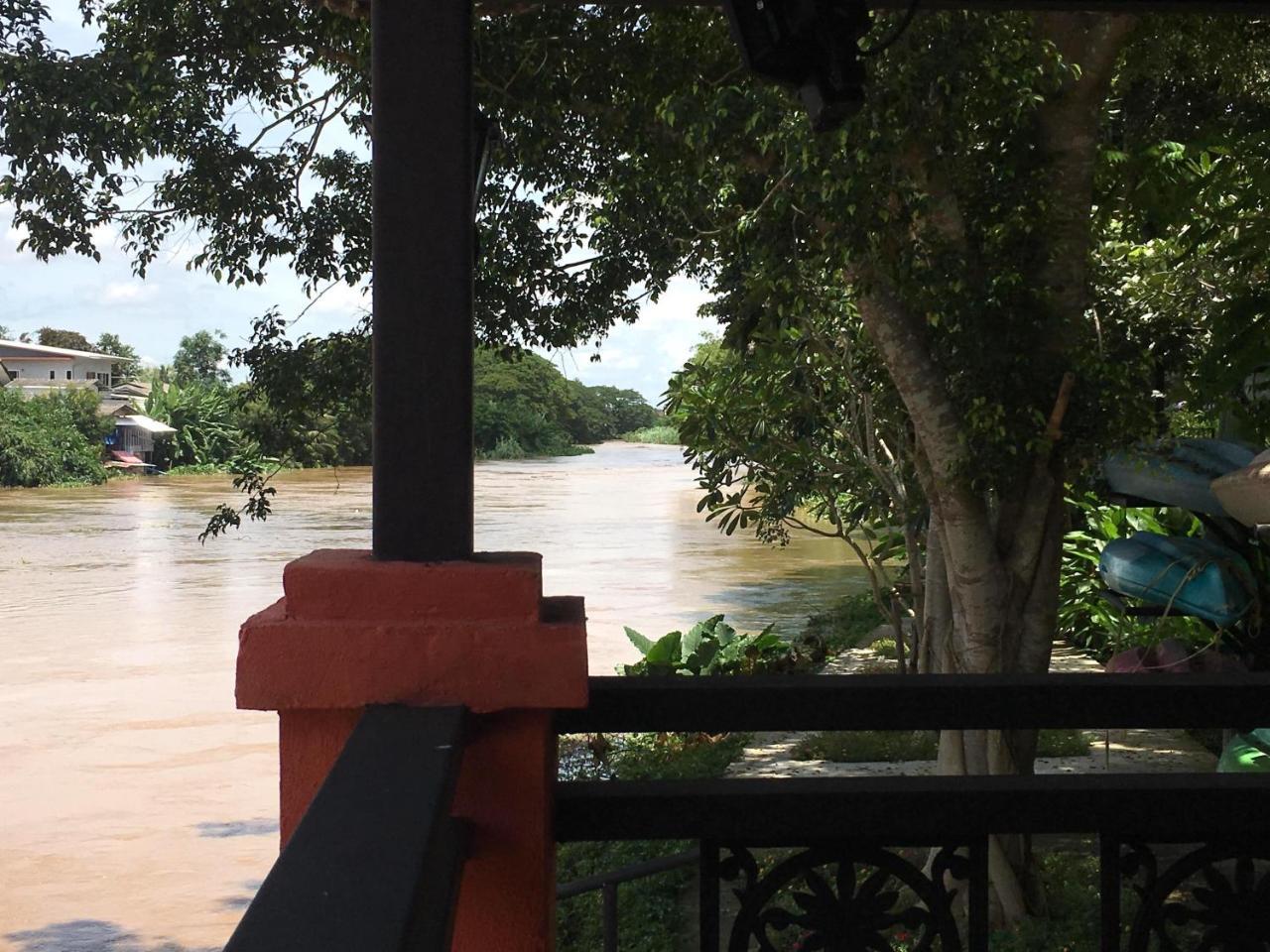 Baan Nam Ping Riverside Homestay Chiang Mai Exterior photo