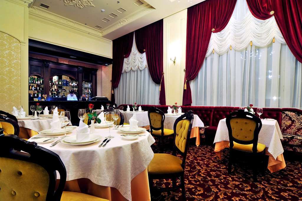 Nobilis Hotel Lviv Restaurant photo