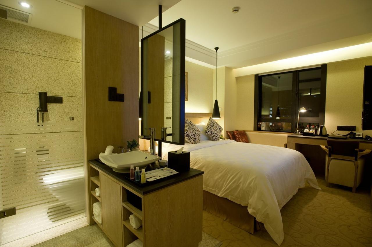 Duxiana Hotel Shanghai Room photo