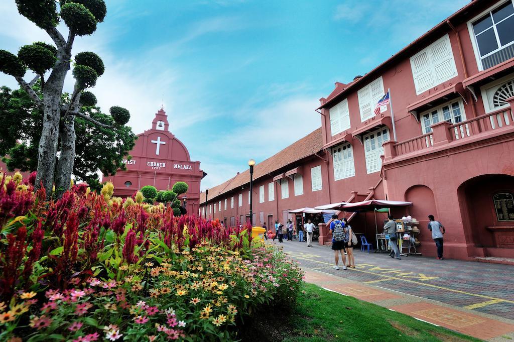 Fenix Inn Malacca Exterior photo