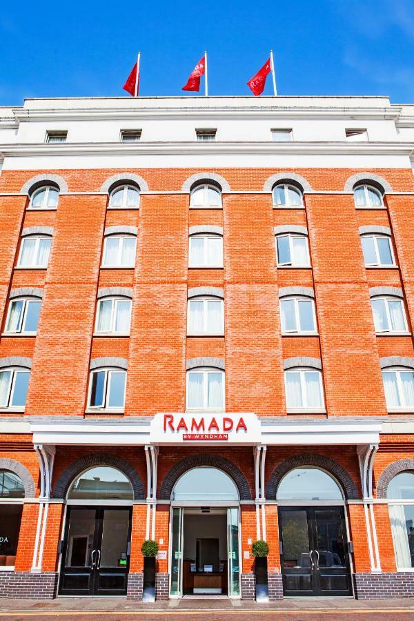 Ramada By Wyndham Belfast Hotel Exterior photo