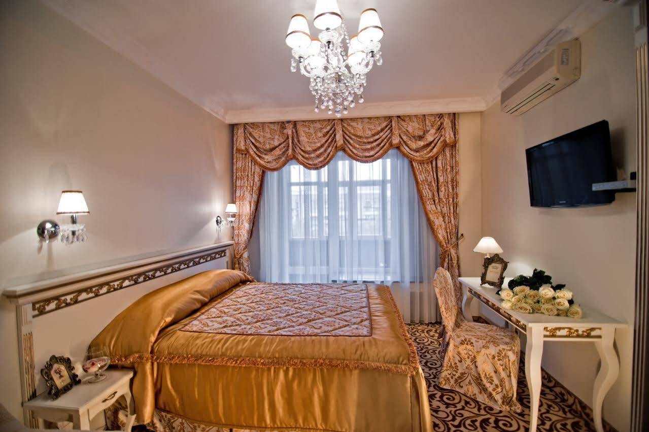 Royal City Hotel Kyiv Room photo