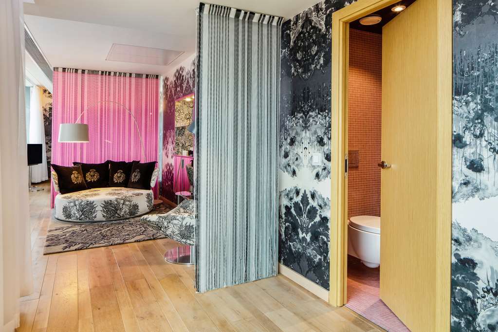 Radisson Collection Hotel, Royal Mile Edinburgh Room photo