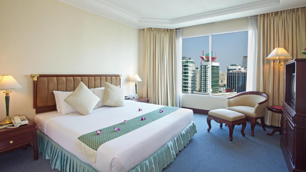 Windsor Suites Bangkok, Managed By Accor Room photo